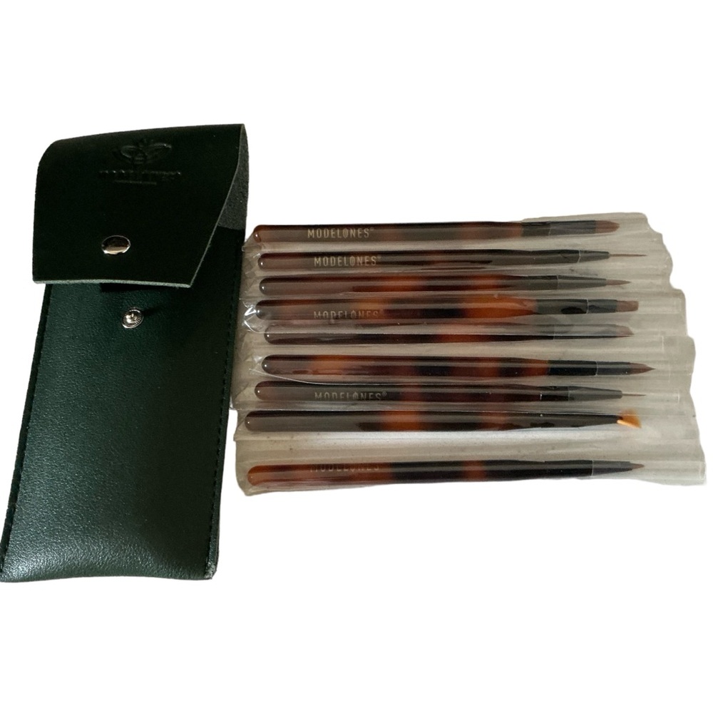 Vintage Modelones 9 pcs art brush set with pouch